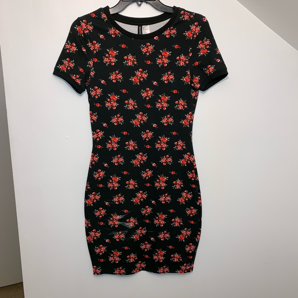 DIVIDED H&M Bodycon Dress